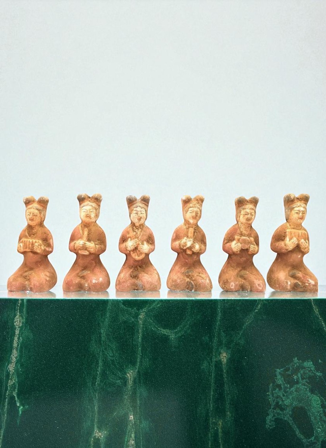 3 chinese terracotta statue seated musician tang mouth organ sheng dl 16410 5 Photoroom (3)