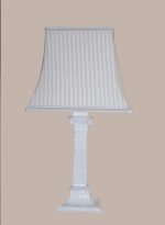 Lampa Korint6