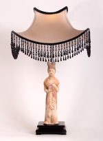 Lampa dvorska dama s kutijom za nakit4