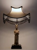 Lampa dvorska dama s kutijom za nakit5