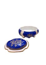 Kobaltnoplava porculanska posuda za nakit 3
