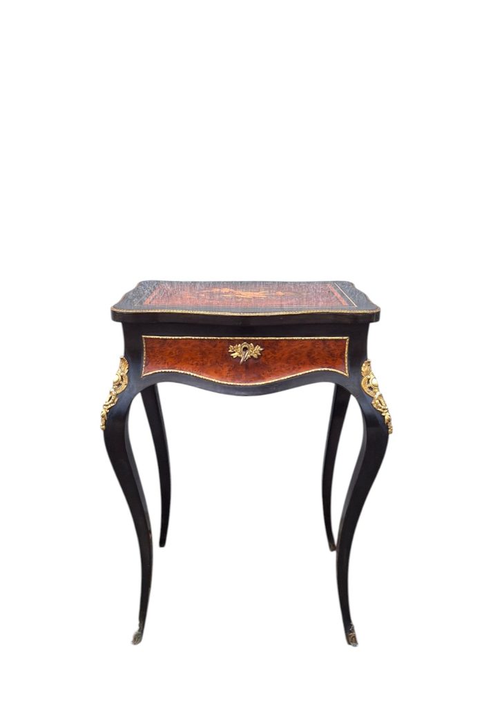 Damski stolić Louis XV Revival